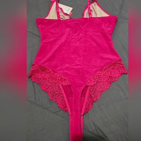 Popilush | Viral TT Hot Pink Lace Slimming Bodysuit M - Picture 4 of 8